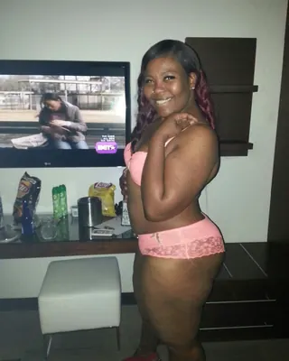 Daba, 32 ans, dominatrice à Marseille