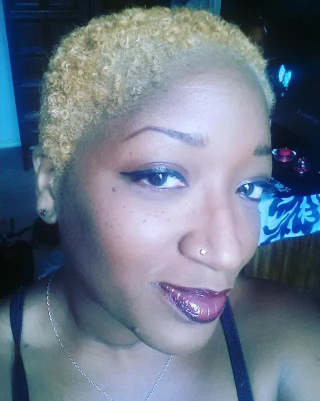 Fatim, 27 ans, dominatrice à La Rochefoucauld-en-Angoumois