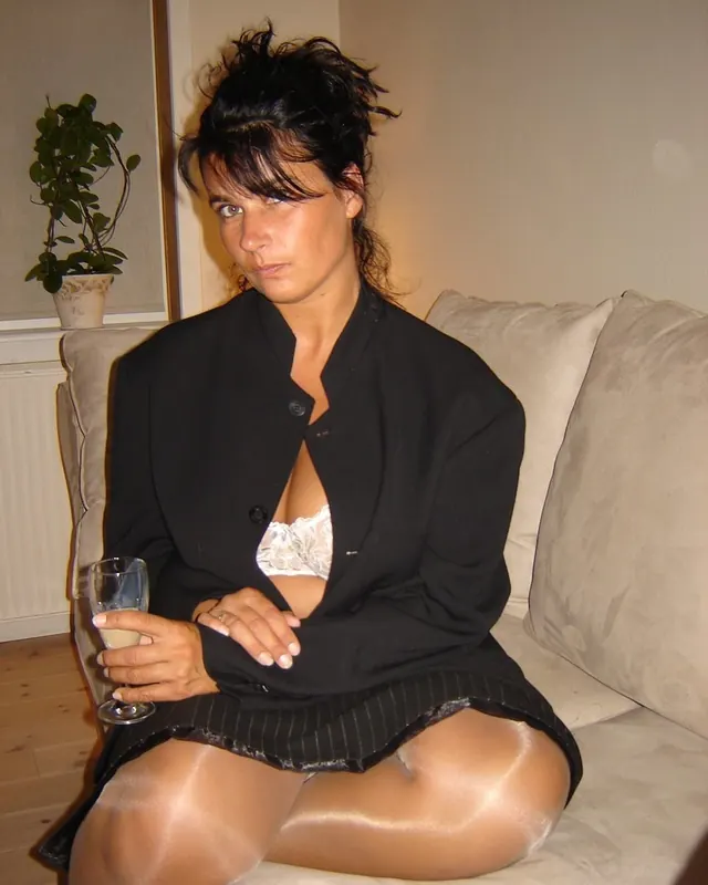 Laetitia, 37 ans, dominatrice à Orliénas