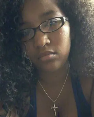 Oumou, 34 ans, dominatrice à Dijon